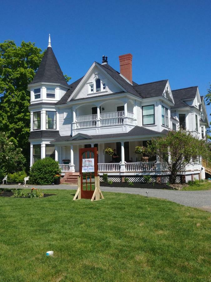 By The River B&B Fredericton Luaran gambar
